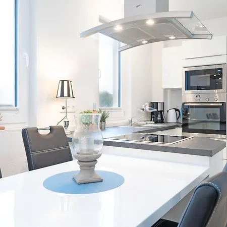 Am Ring 22 Sandburg * Kellenhusen